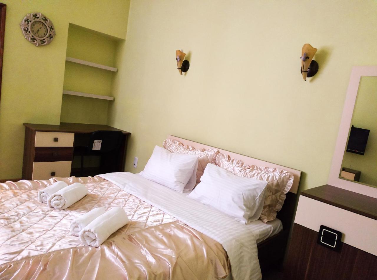 Lviv City Apartment Экстерьер фото