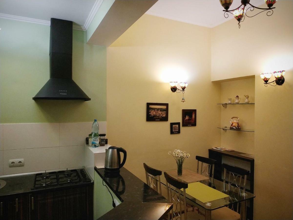 Lviv City Apartment Экстерьер фото